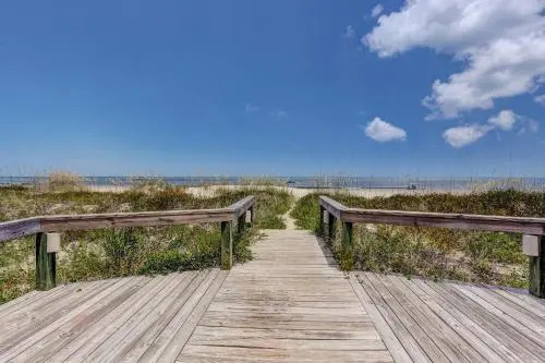 Coral Sands 301 - 2 Br Condo