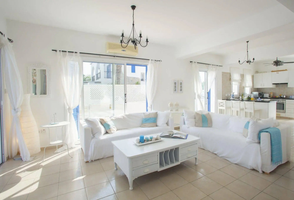 Mimosa Seafront Villa