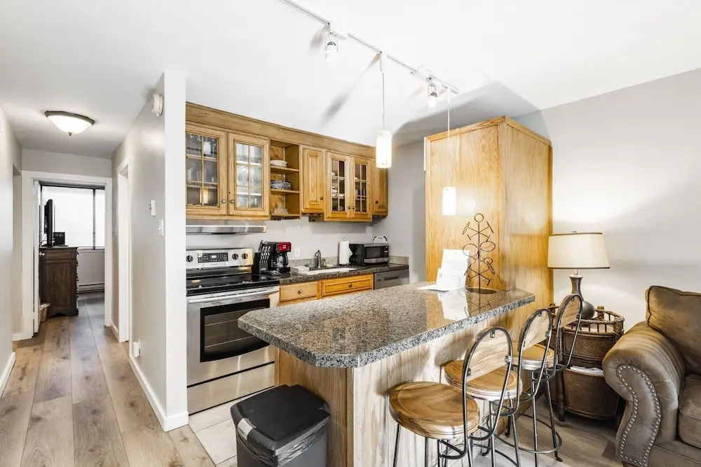 Park Avenue 1 Bedroom Condominiums