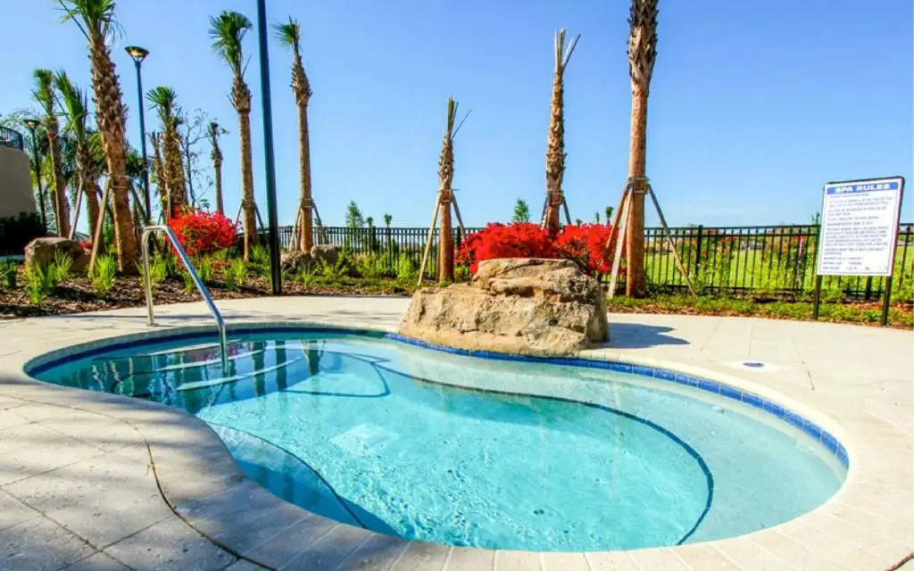 5Sts51OB72 Vacation Home Near Disney Area by RedAwning
