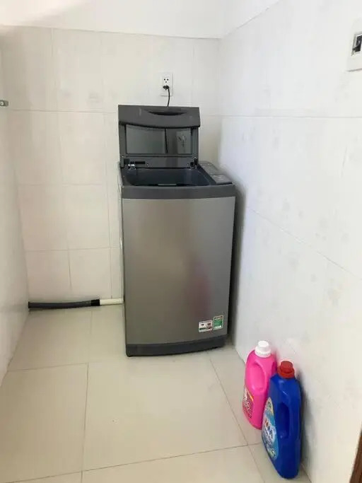 Cheerful 4 BR home near My Khe Beach& local market