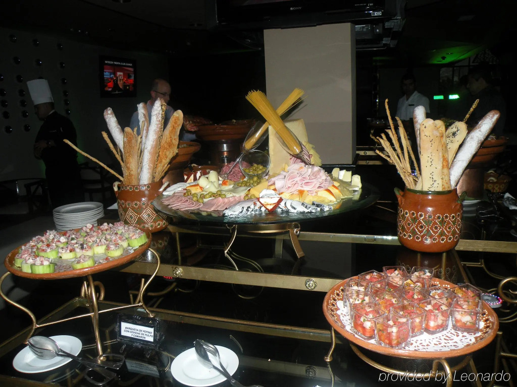 MS Milenium Monterrey Curio Collection by Hilton