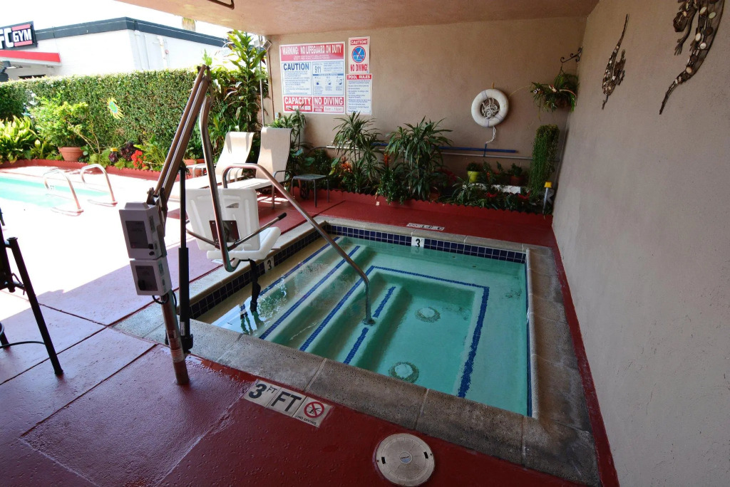 Holiday Inn Express San Diego - Sea World Area by IHG