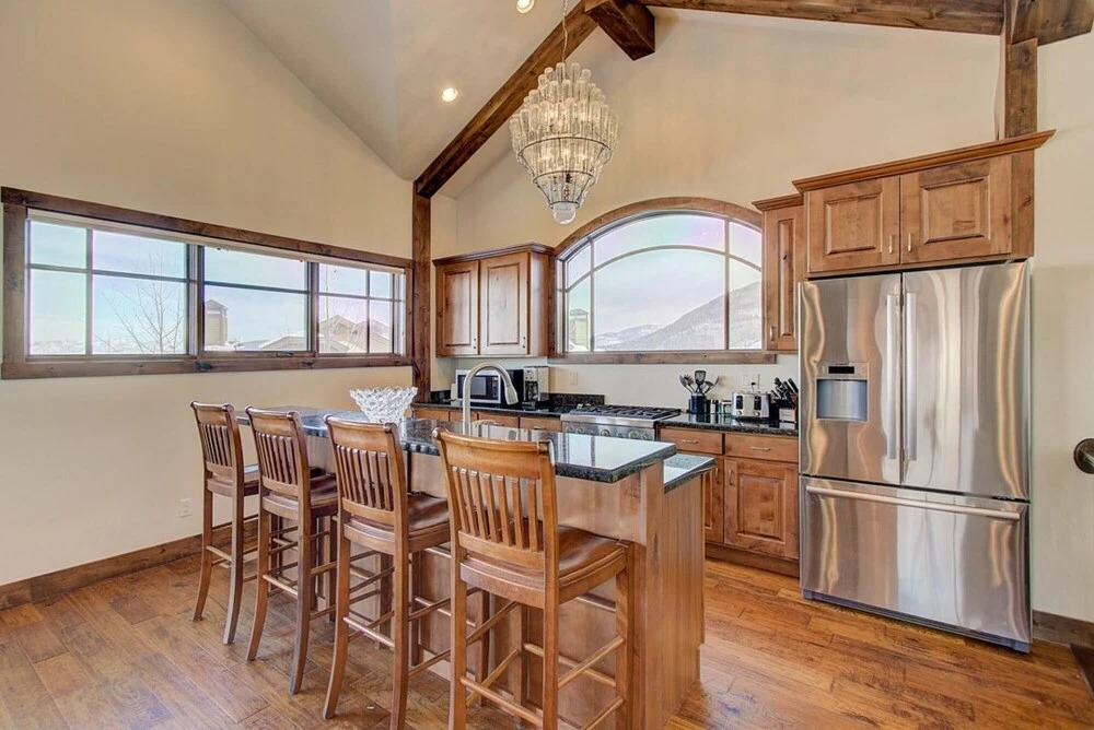 Coopers Collection 8 - Fairway Ski and Golf Retreat