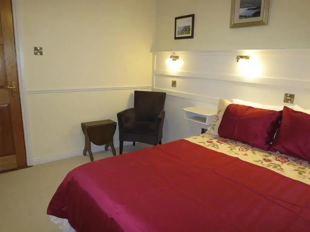 Avalon House B&B