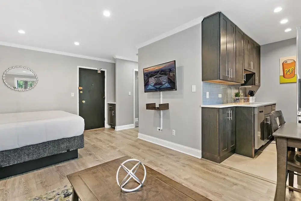 Studio in Oakdale - 203