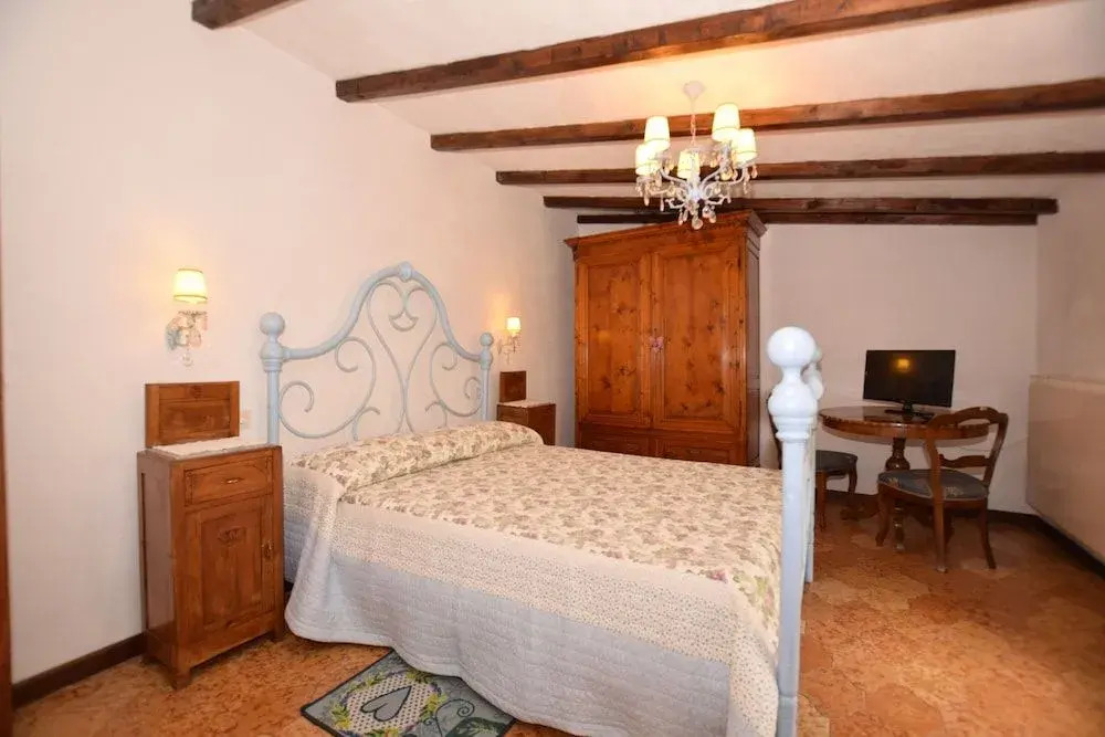 Casa Corti