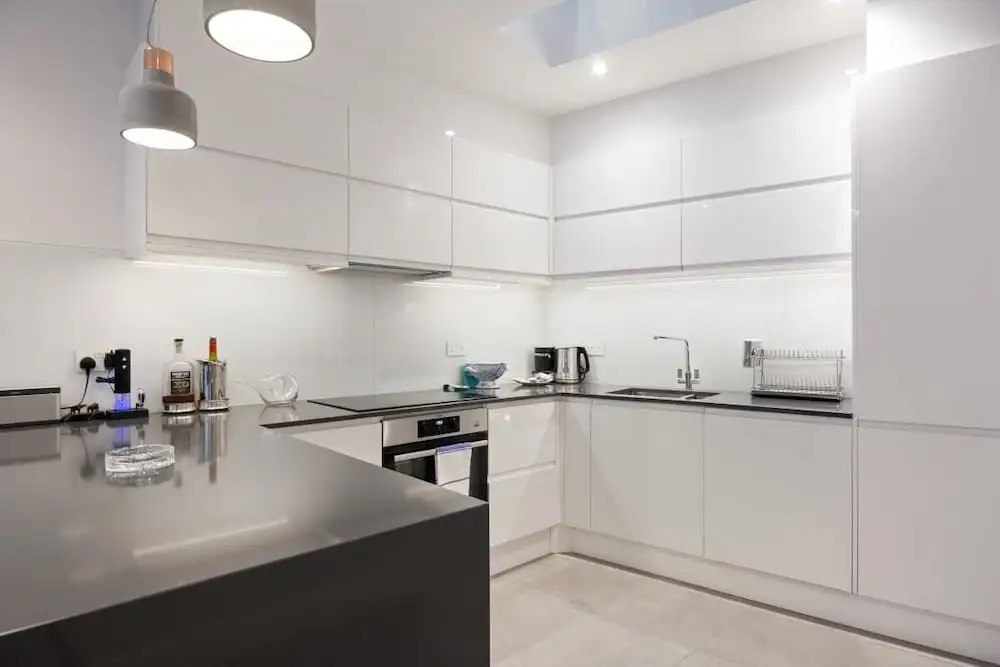Stunning 3-bed House W/terrace & Garden in Notting Hill