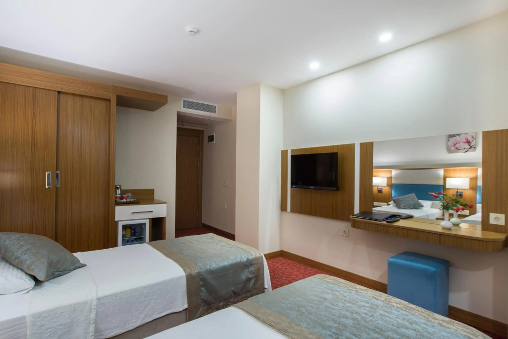 Marpessa Blue Beach Resort & SPA Hotel