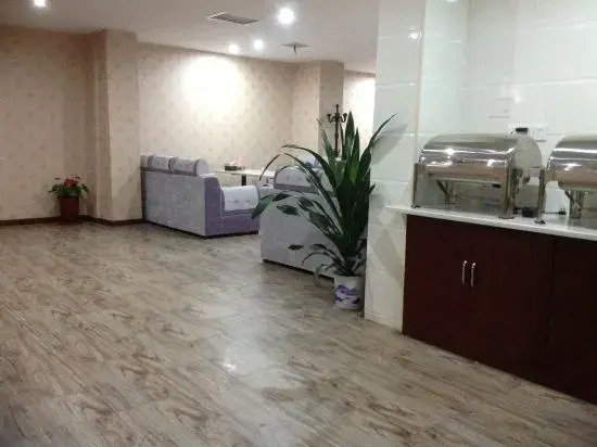 Xiangtan Longyu Smart Hotel