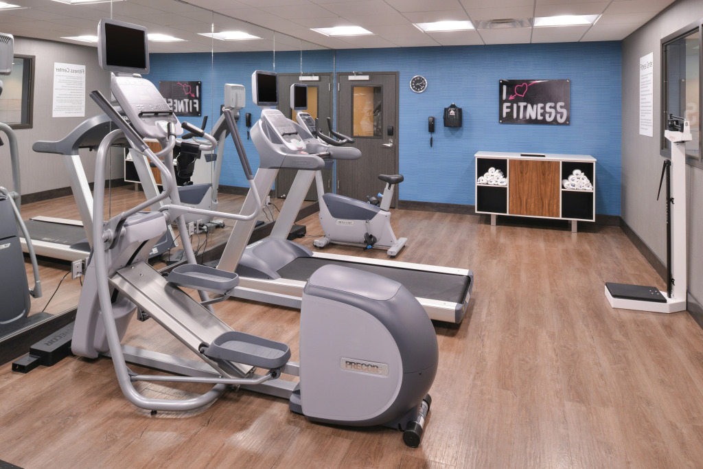 Holiday Inn Express and Suites Bryant - Benton Area by IHG