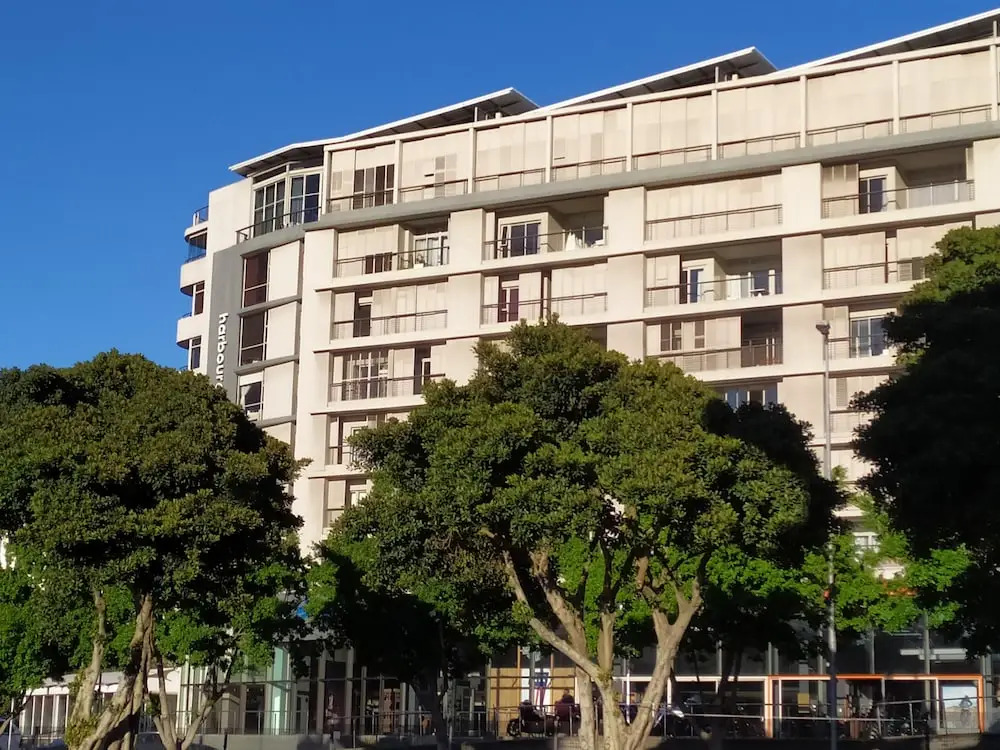De Waterkant Studio Apartment - Fully Furnished and Equipped