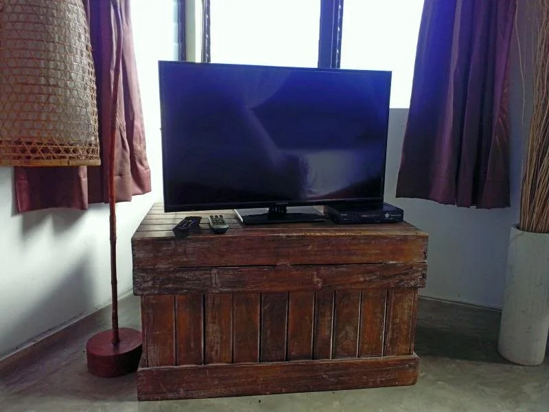 Aris Villa