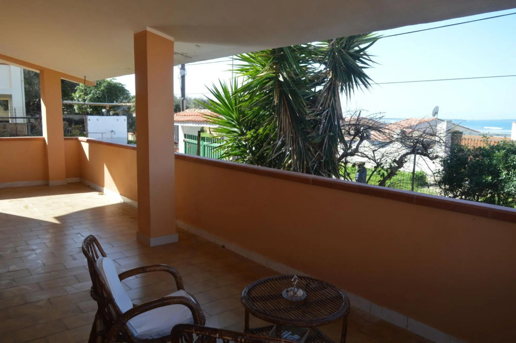 Holiday home with sea view 3 minutes walk from the seashore of Is Arenas beach and  5 minutes on foo-Casa della Salsedine