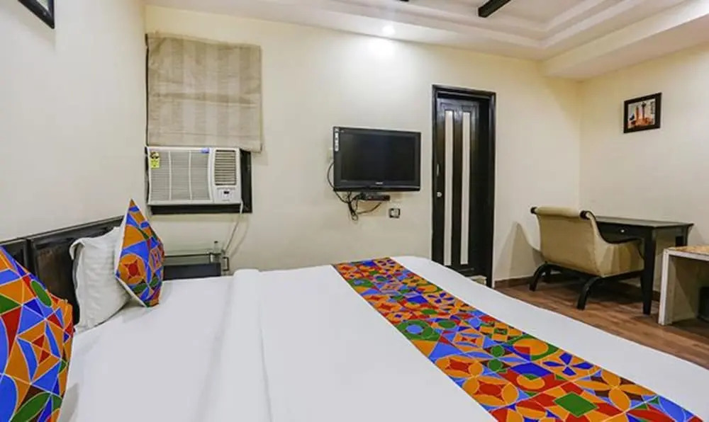 FabHotel Blue Moon Home Stay