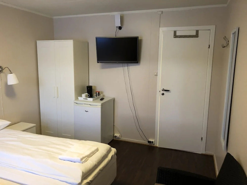 Midnattsol rom og hytter