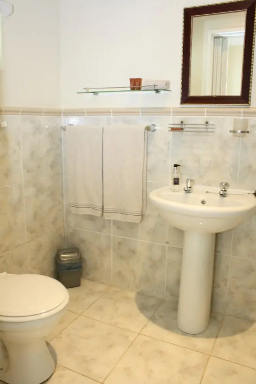 Hilton Guest House