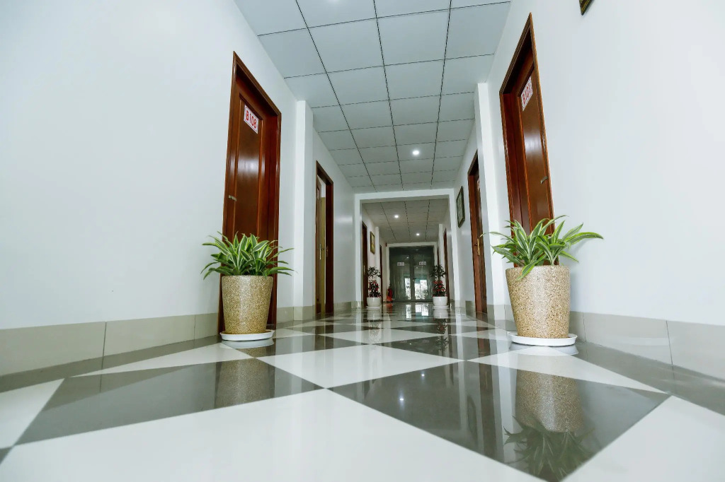 Vuon Cau Hotel