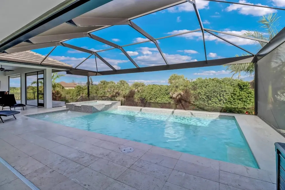 1625 NW 32nd Ct