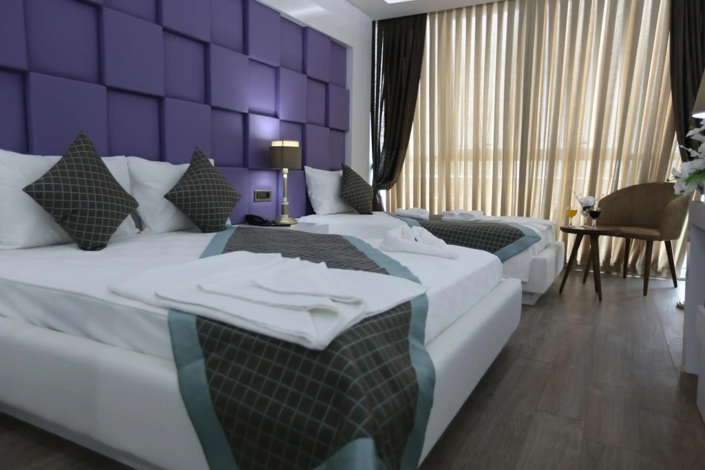 Elips Royal Hotel & SPA