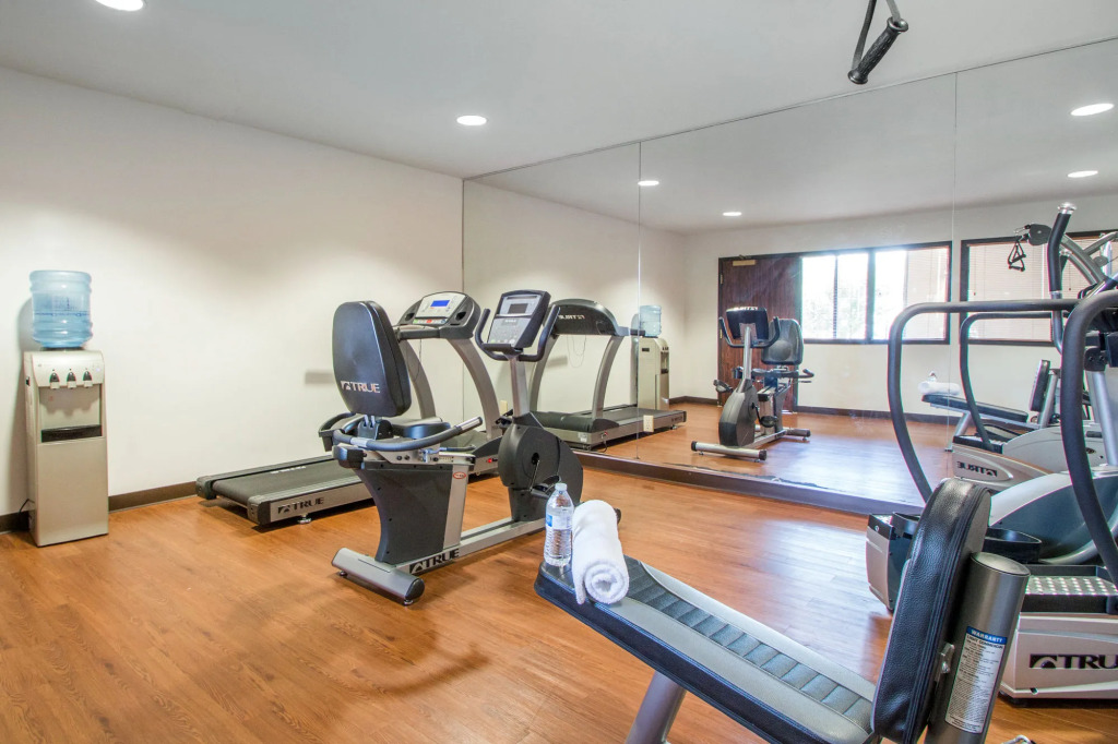 Best Western Courtview Hotel