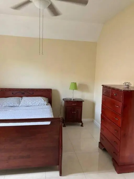Centrally Located 2 Bedroom