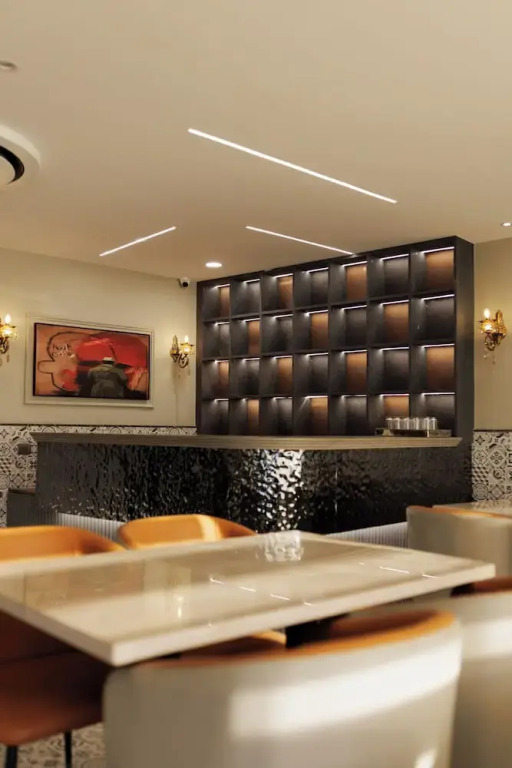 Hotel Skyvista