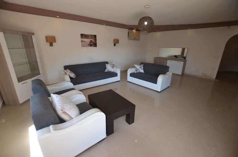 Bektas Villa 1