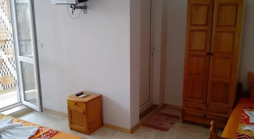 Demirevi Guest House