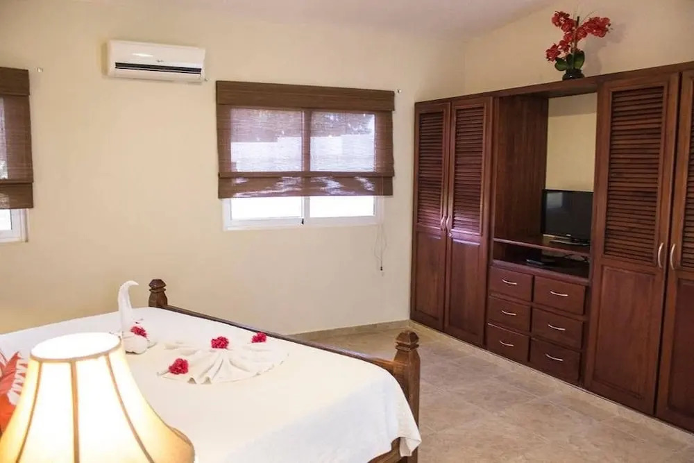 Fully Equipped 4 Bedroom Villa in Gated Community