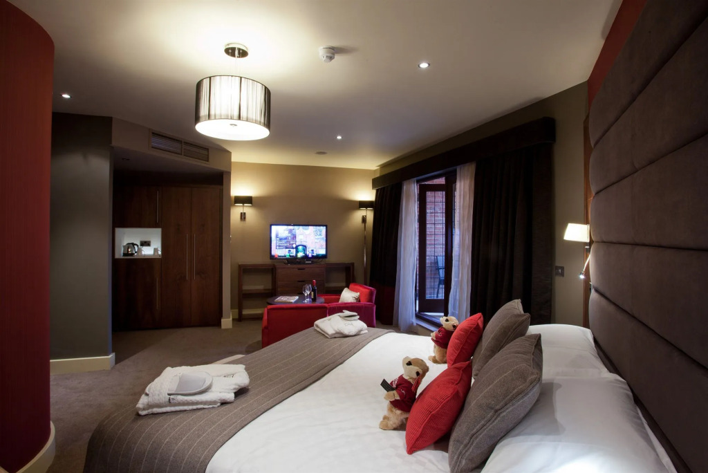 Fairmont Cheshire The Mere (Opening July 2026)