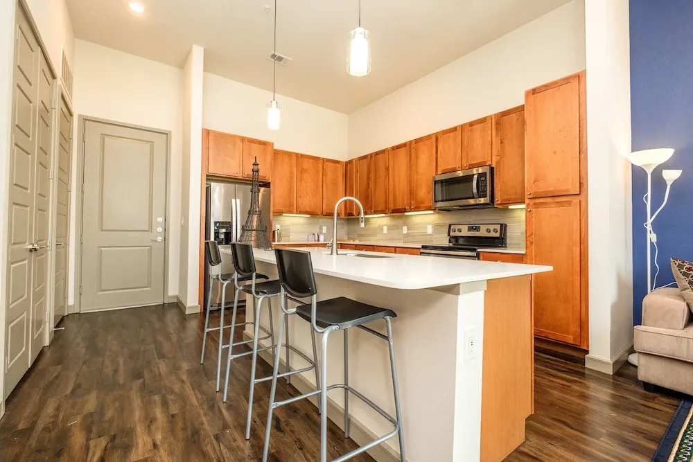 CrashPad Downtown Houston