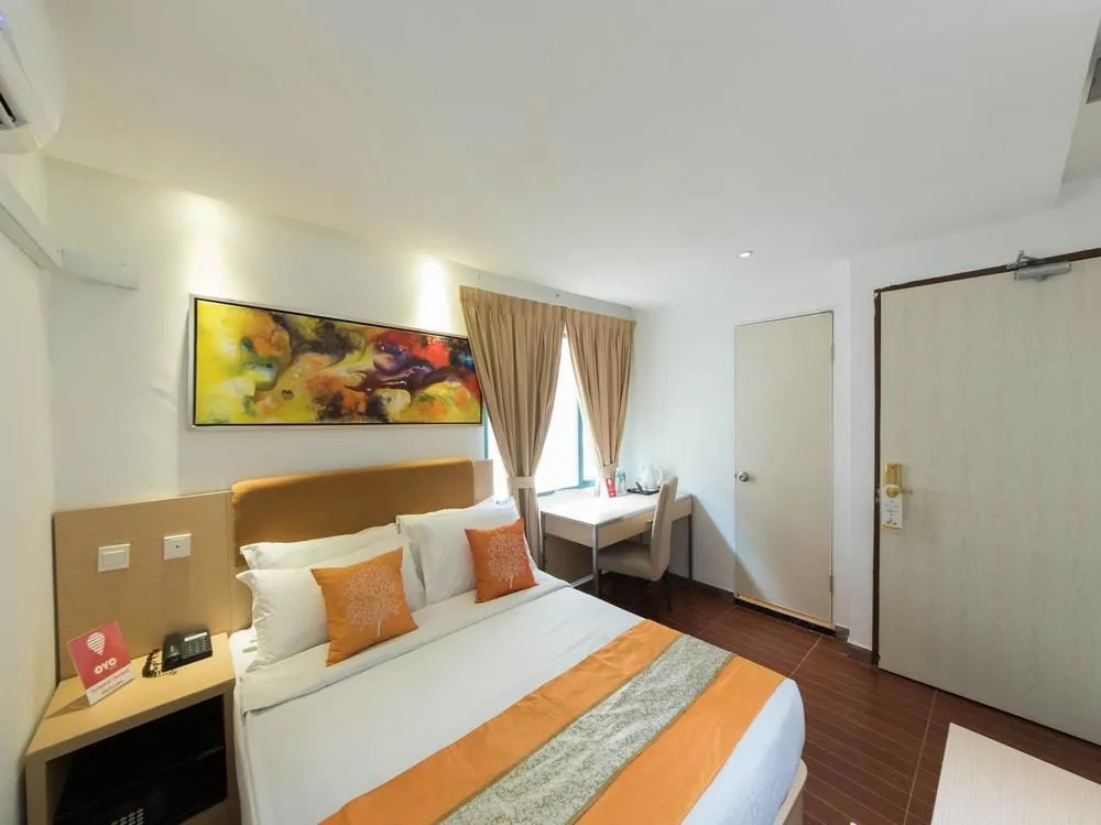 Aira Hotel