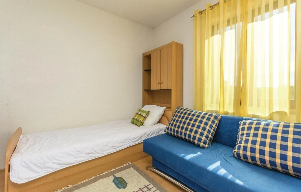 Stunning Home in Labin With Wifi and 5 Bedrooms