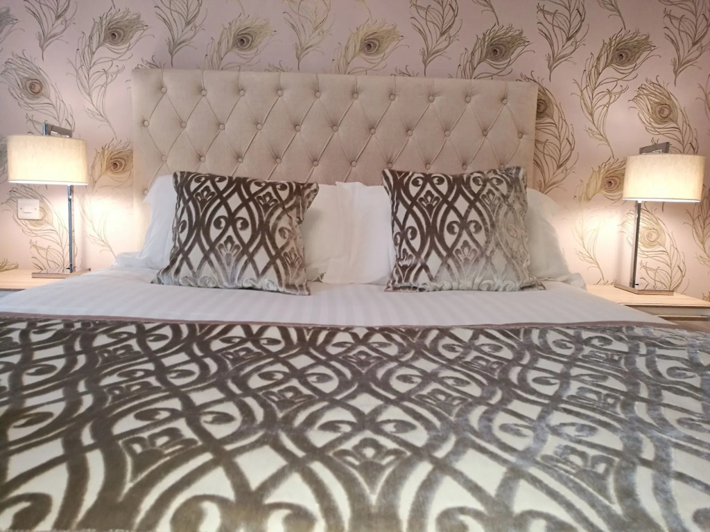 Devon Court Hotel