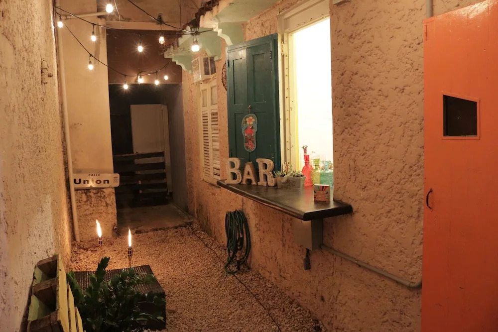 Hostel H1 Miramar
