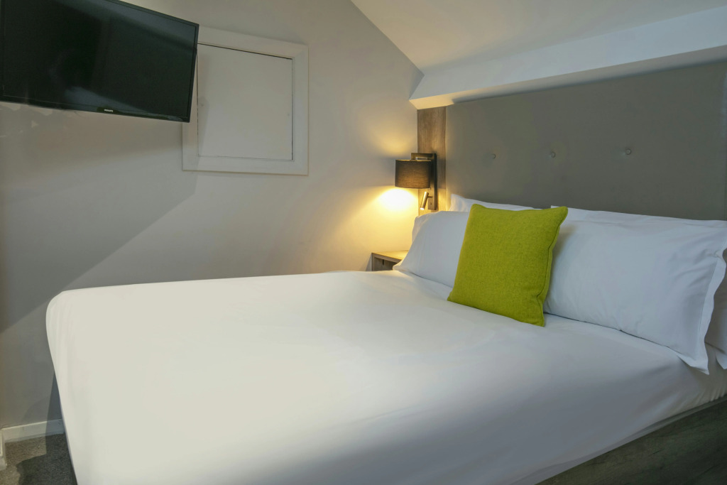 Crabwall Manor Hotel & Spa