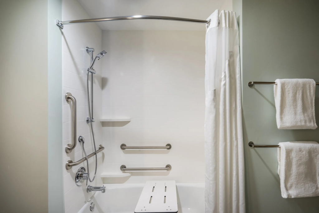 Holiday Inn Express & Suites Greenville SE - Simpsonville by IHG