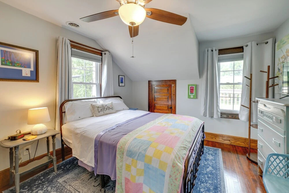 Pet-friendly Murph Landing - 1 Mile to Wvu!