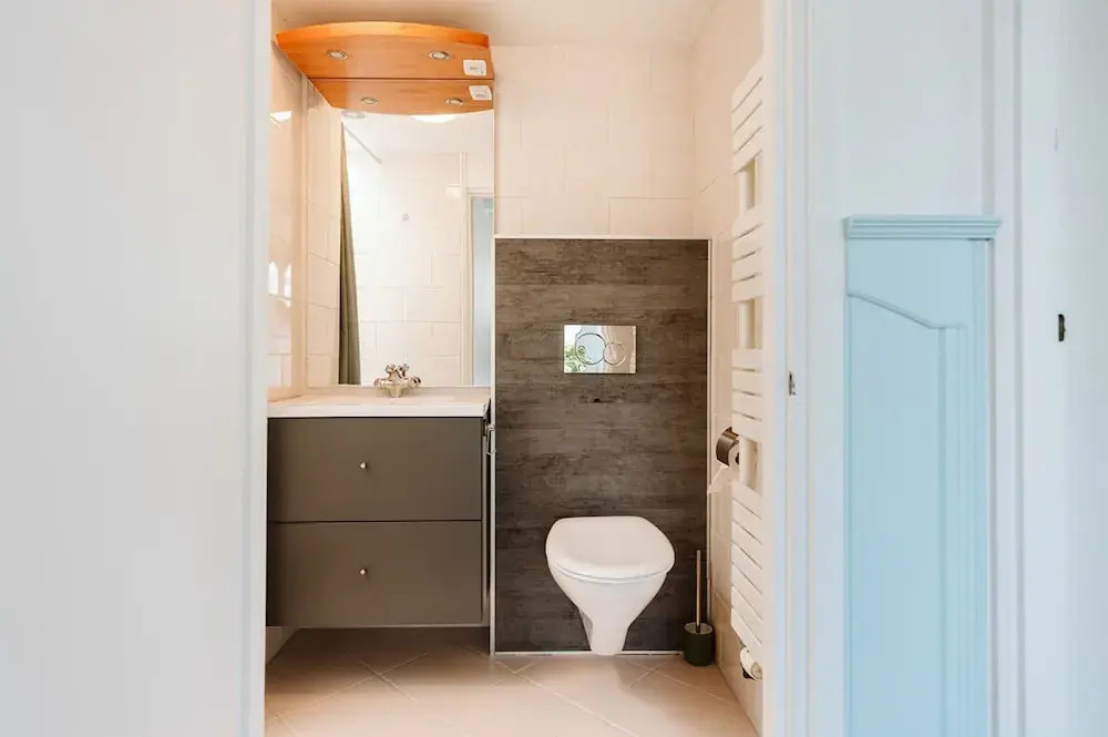 Holiday Bungalow With a Nice Light Appearance at 1.5 km From the Beach