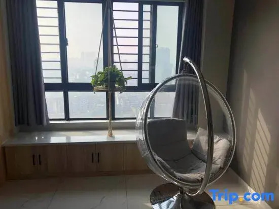 Tangtang apartment (Suning Plaza store, Chuzhou)