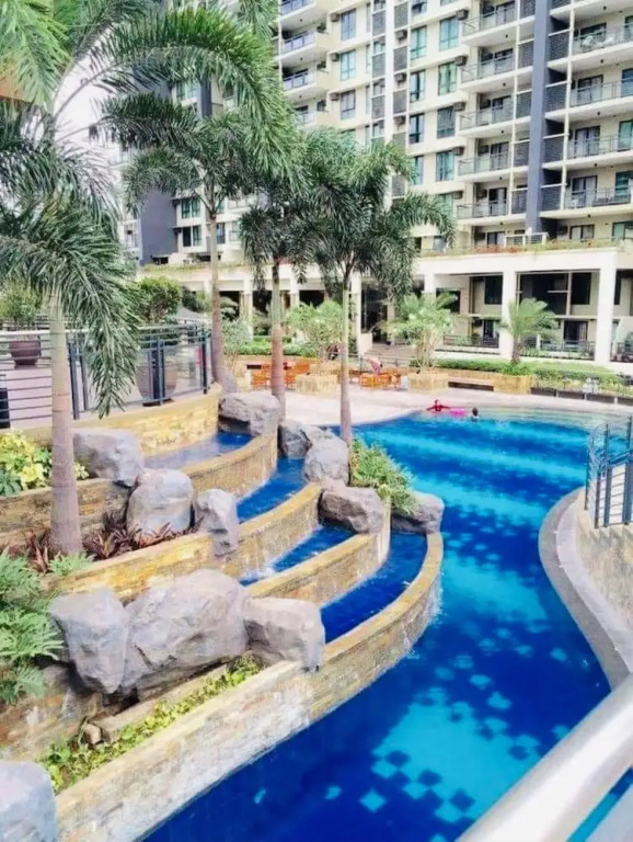 Flair Towers Condo near MRT Bonifacio and Shaw within Greenfields
