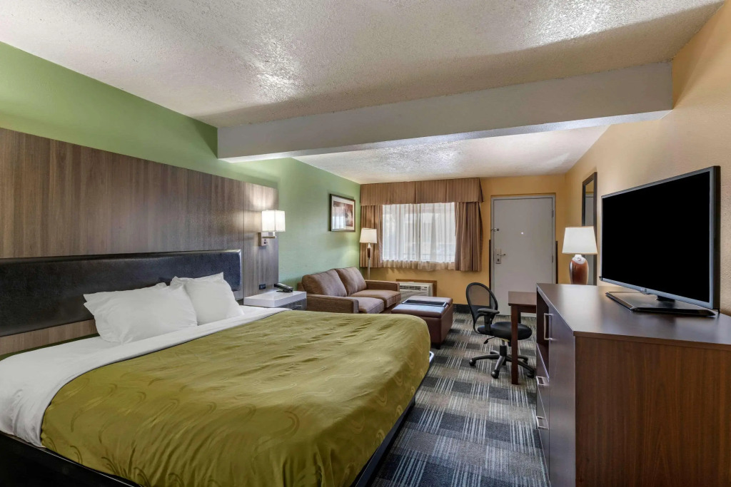 Quality Inn