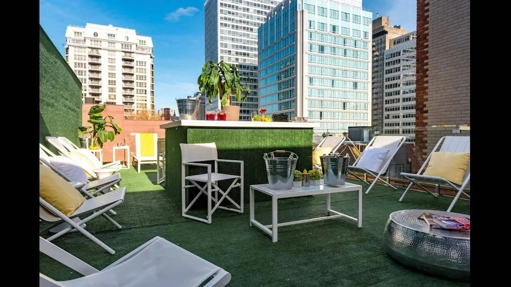 205 -studios Family 2 Beds /montreal Ritz Area