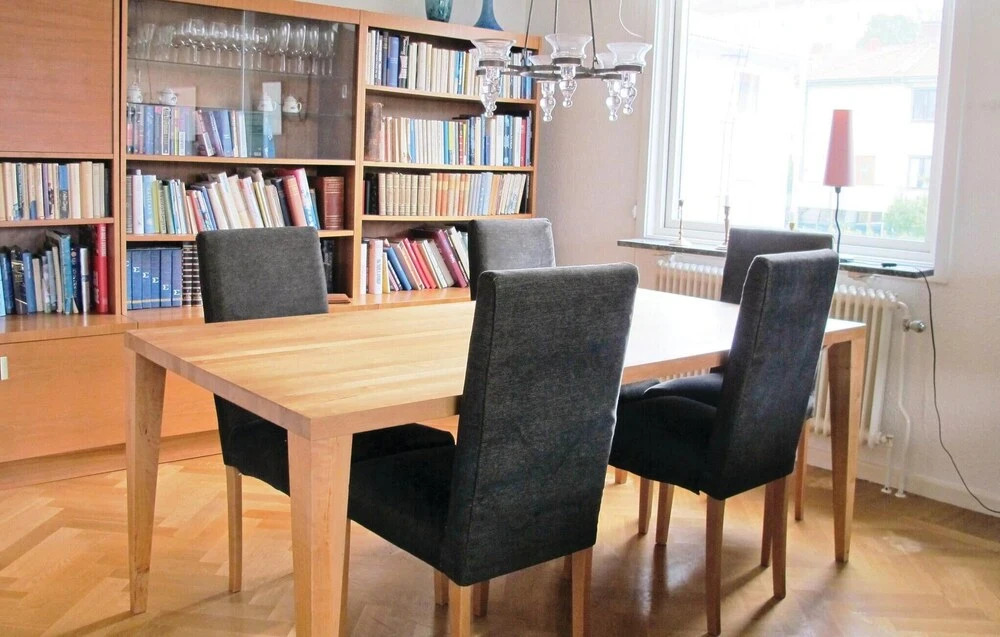 Nice Home In Lysekil With Sauna