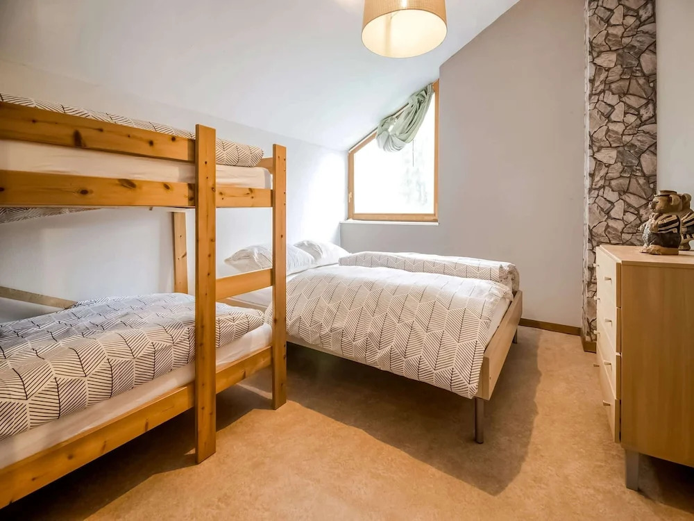 Quiet Valley View Retreat