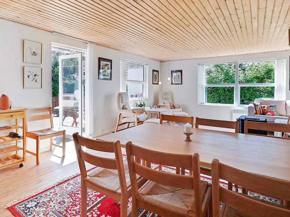 Serene Holiday Home in Hals near Sea