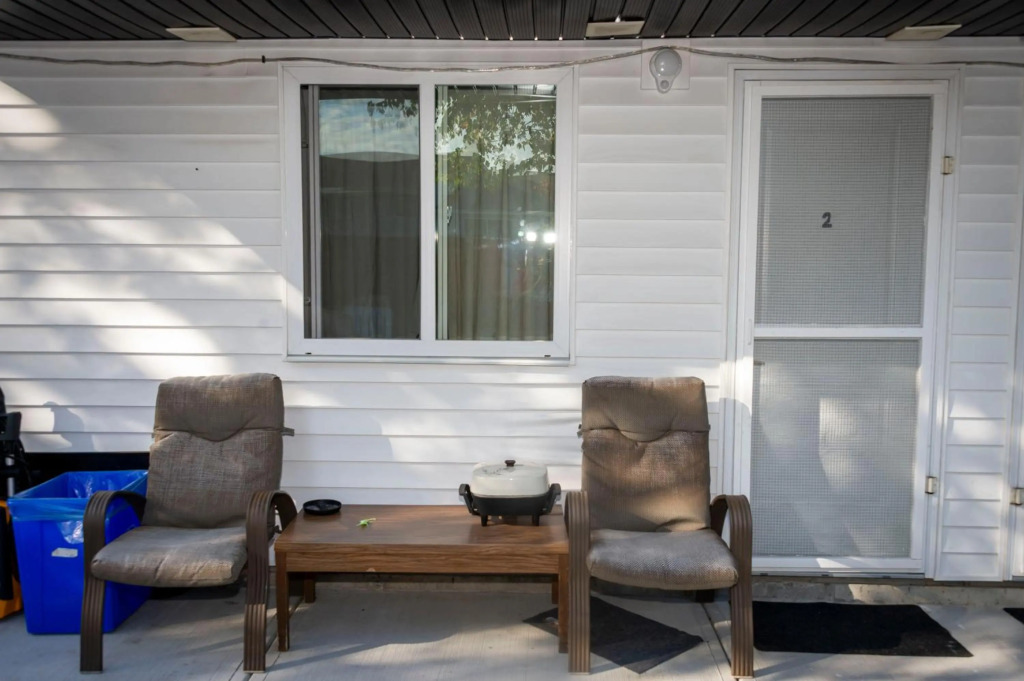 Entire Suite B&B At Cozy Private Retreat for 2 Guests J-3