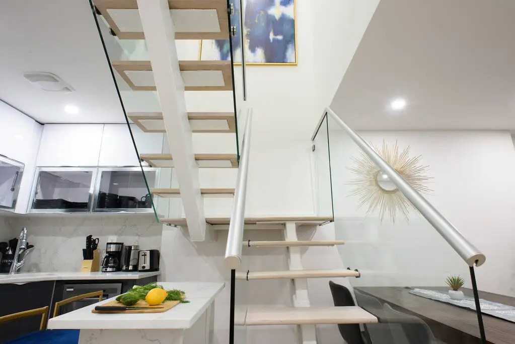 75-4a Brand new 3BR Prime UES W D in Unit