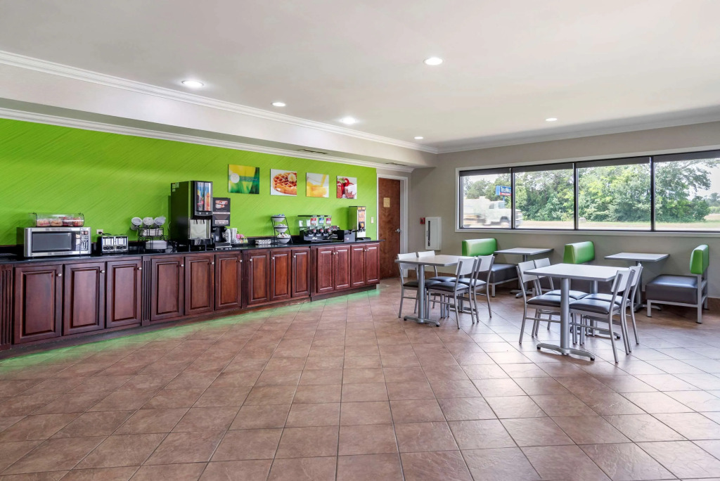 Quality Inn & Suites Demopolis